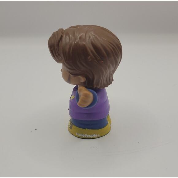 Fisher Price Little People Replacement Bearded Male Camper Figure 2021 - Picture 4 of 5